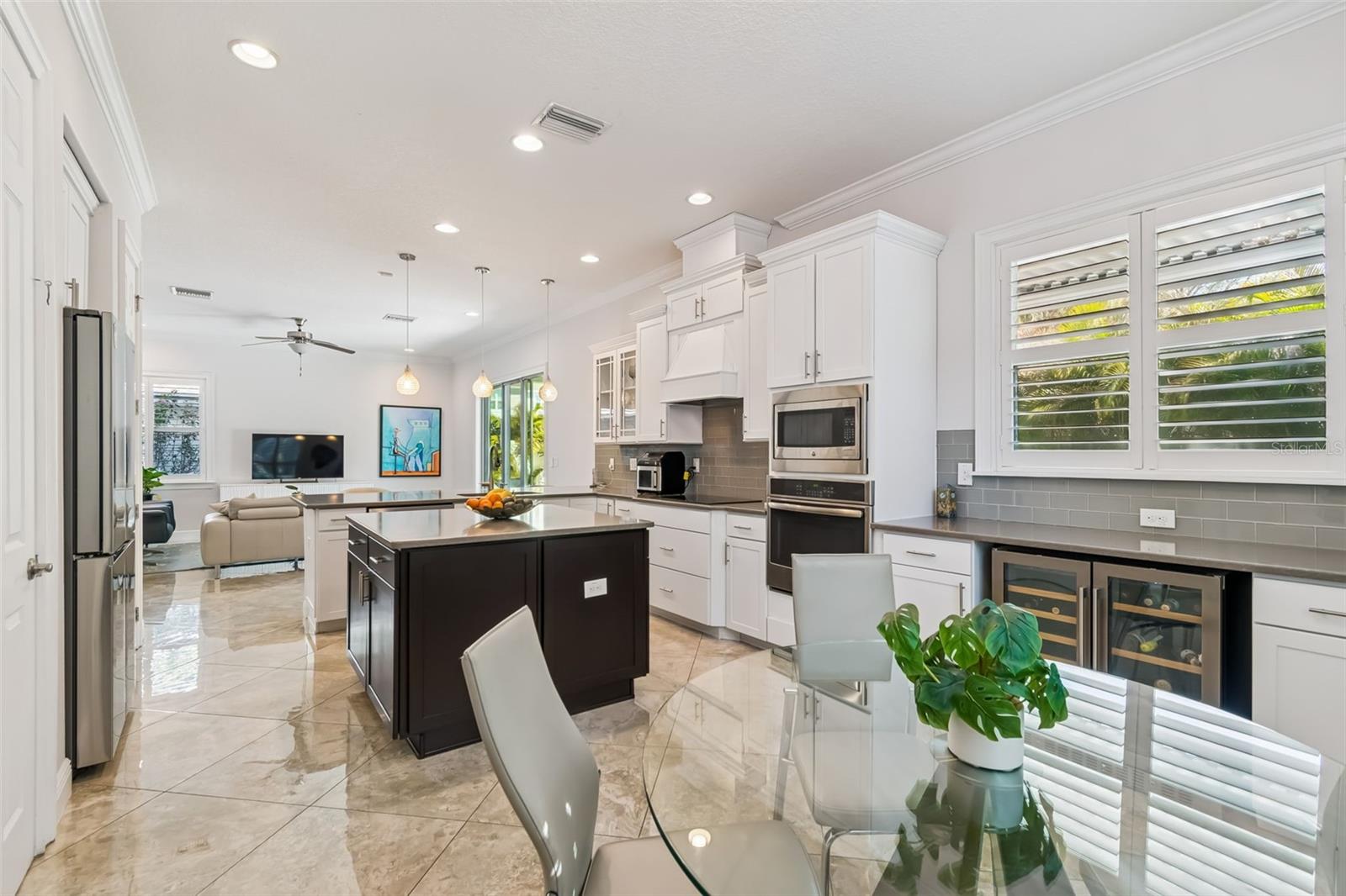 Image 15 of 63 For 3610 Clark Circle