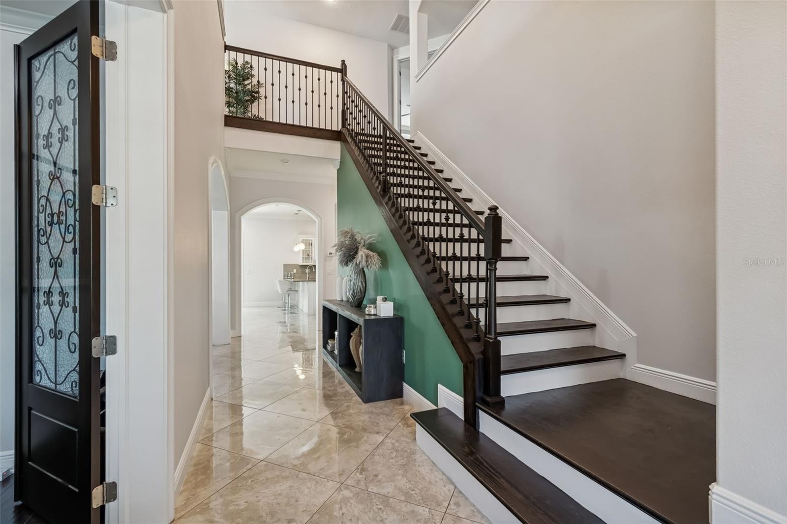 Image 7 of 63 For 3610 Clark Circle