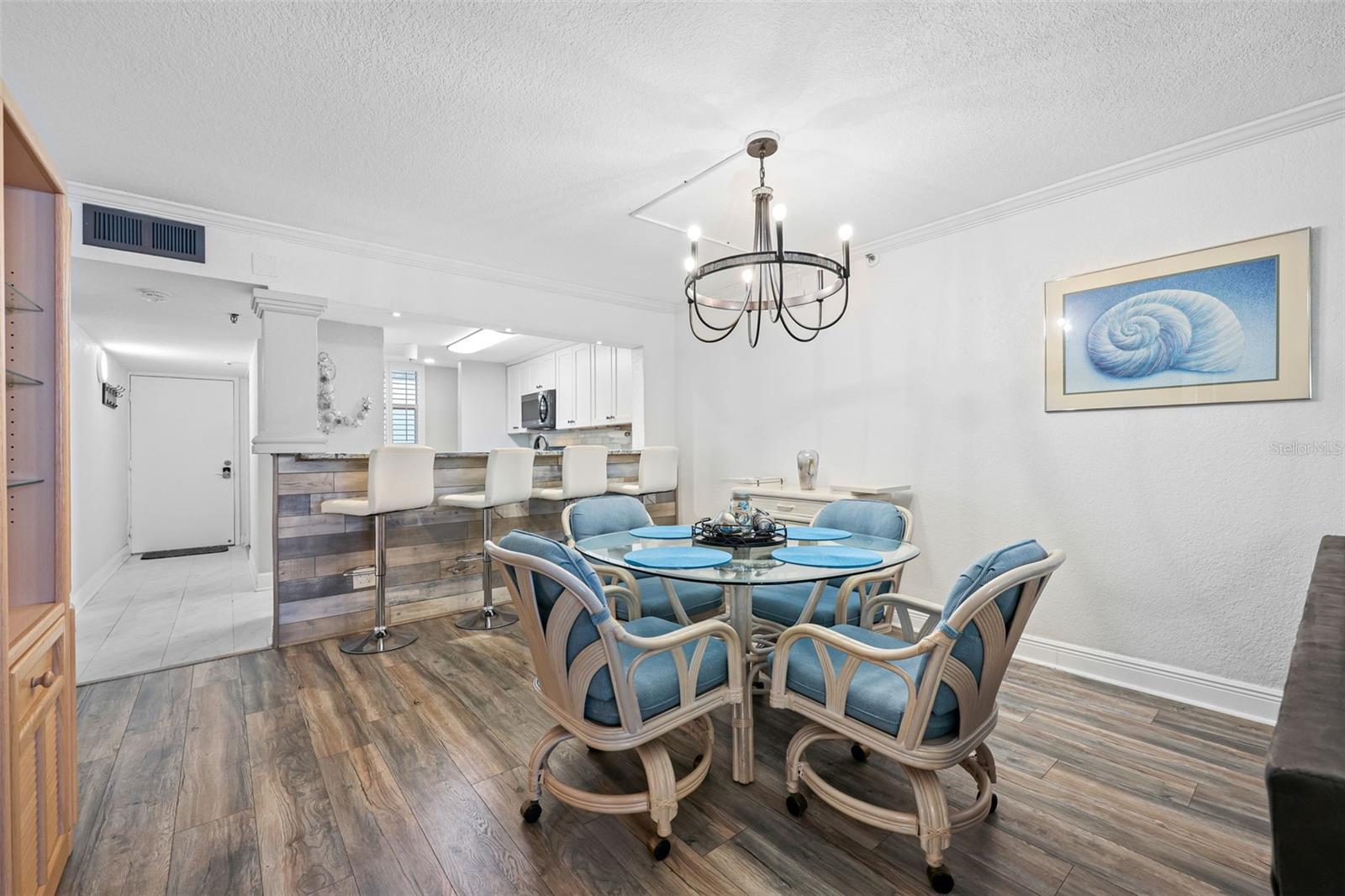 Image 9 of 36 For 14900 Gulf Boulevard 304