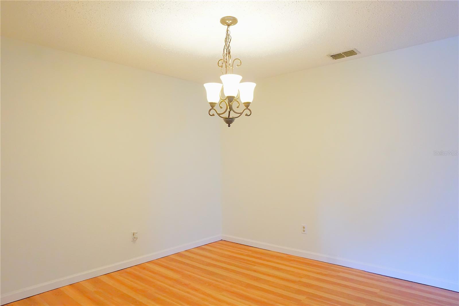 Image 13 of 36 For 13152 Village Chase Circle 1