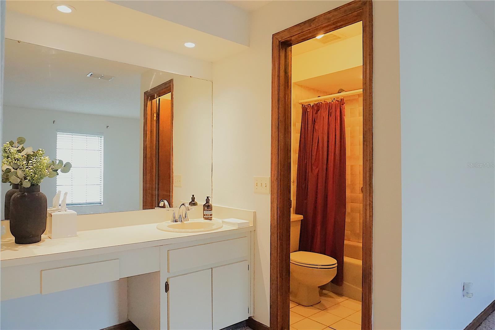 Image 25 of 36 For 13152 Village Chase Circle 1