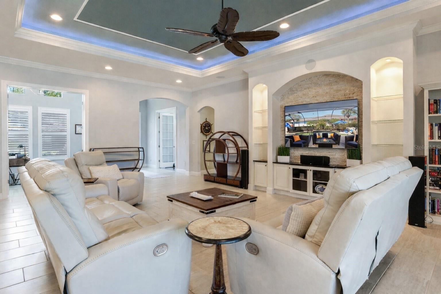 Image 19 of 75 For 5611 Tidewater Preserve Boulevard