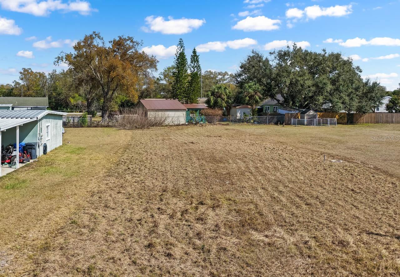 Image 10 of 19 For 910 Lytle St Sw