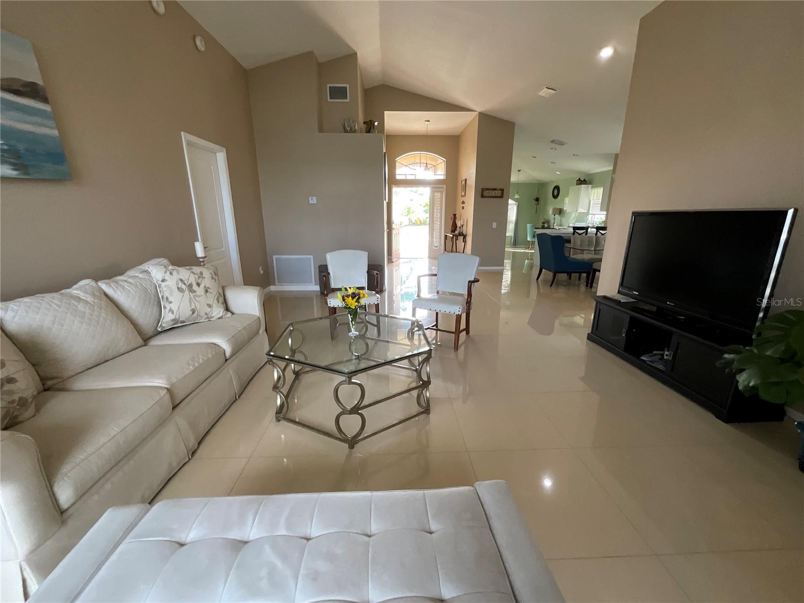 Image 2 of 20 For 8625 Manassas Road