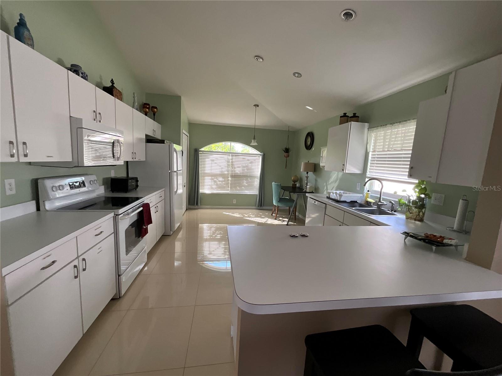 Image 6 of 20 For 8625 Manassas Road