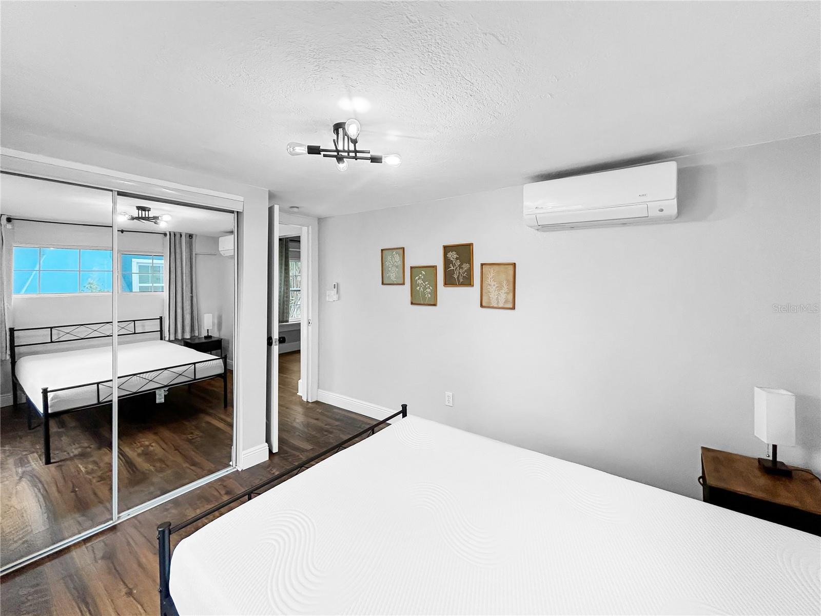 Image 20 of 59 For 626 37th Avenue S