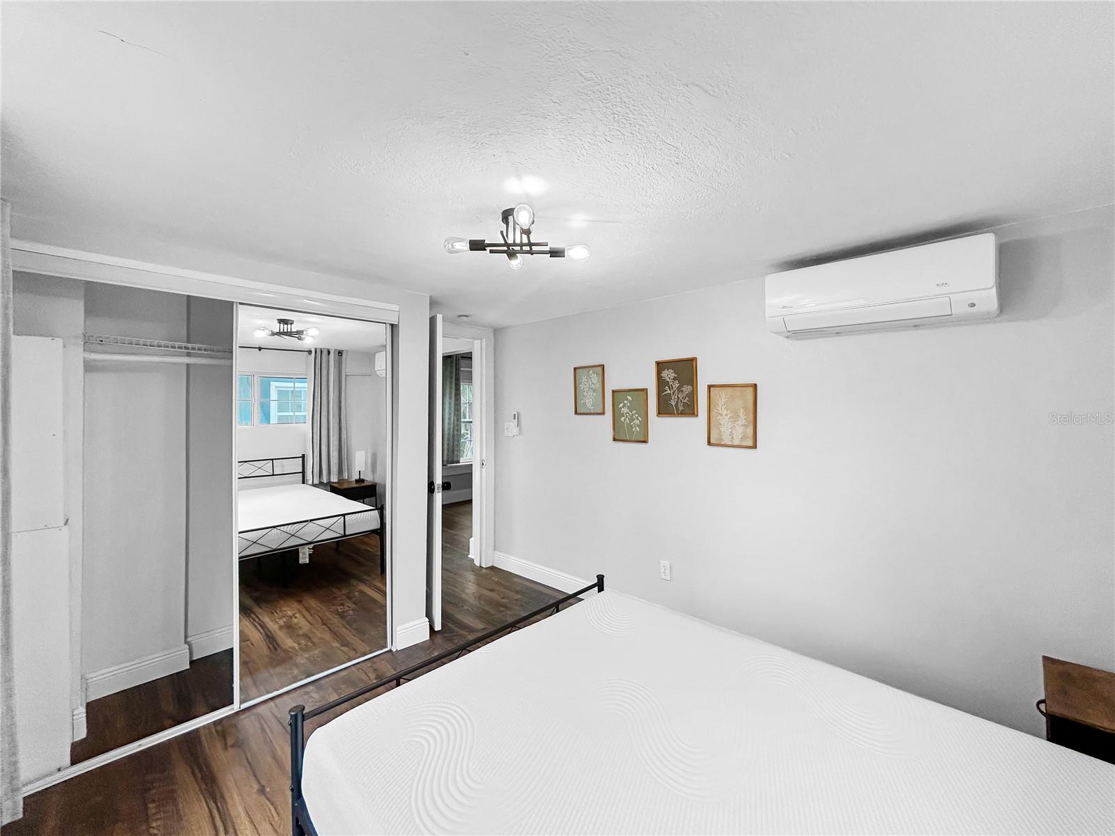 Image 21 of 59 For 626 37th Avenue S