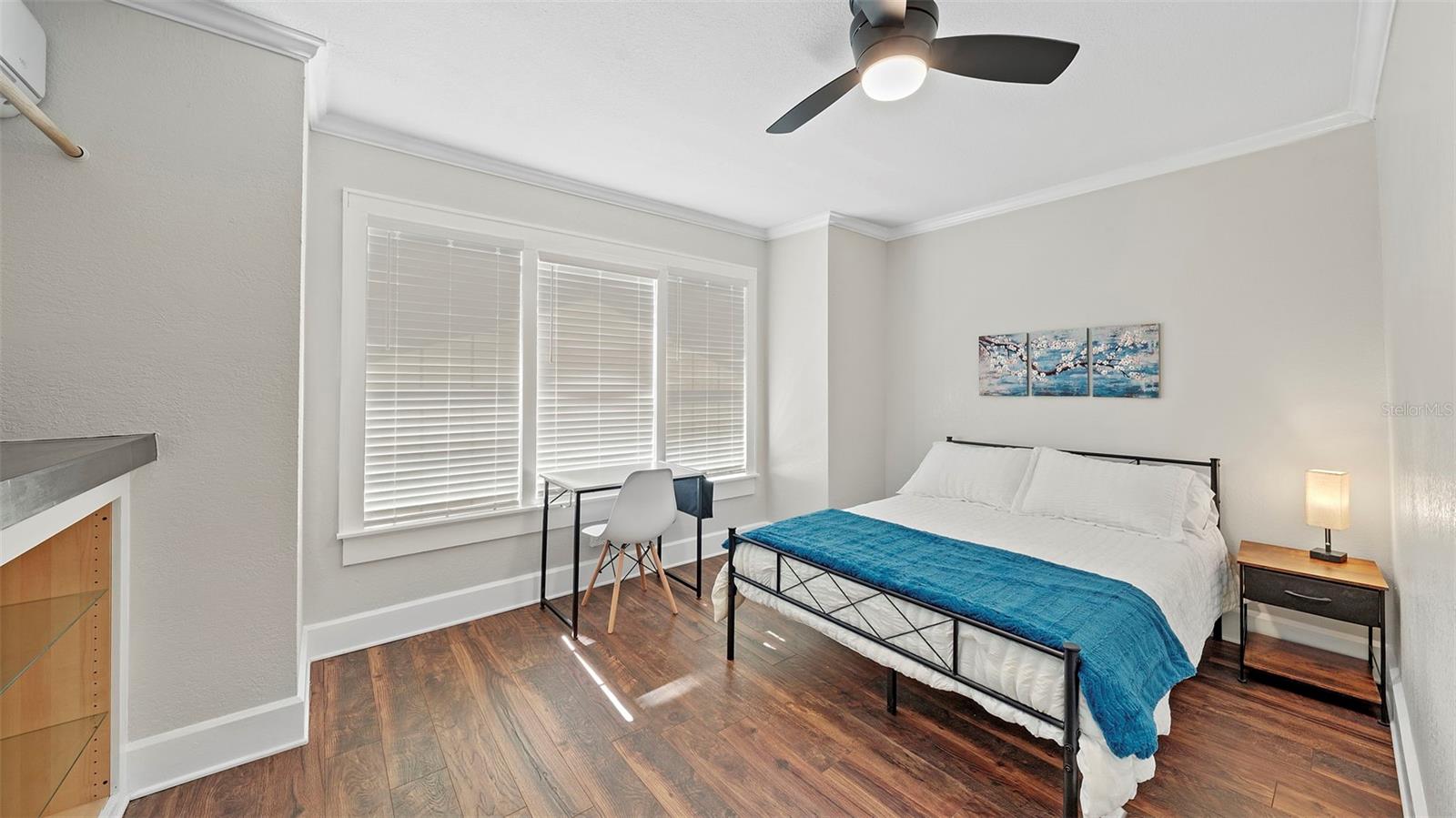 Image 36 of 59 For 626 37th Avenue S