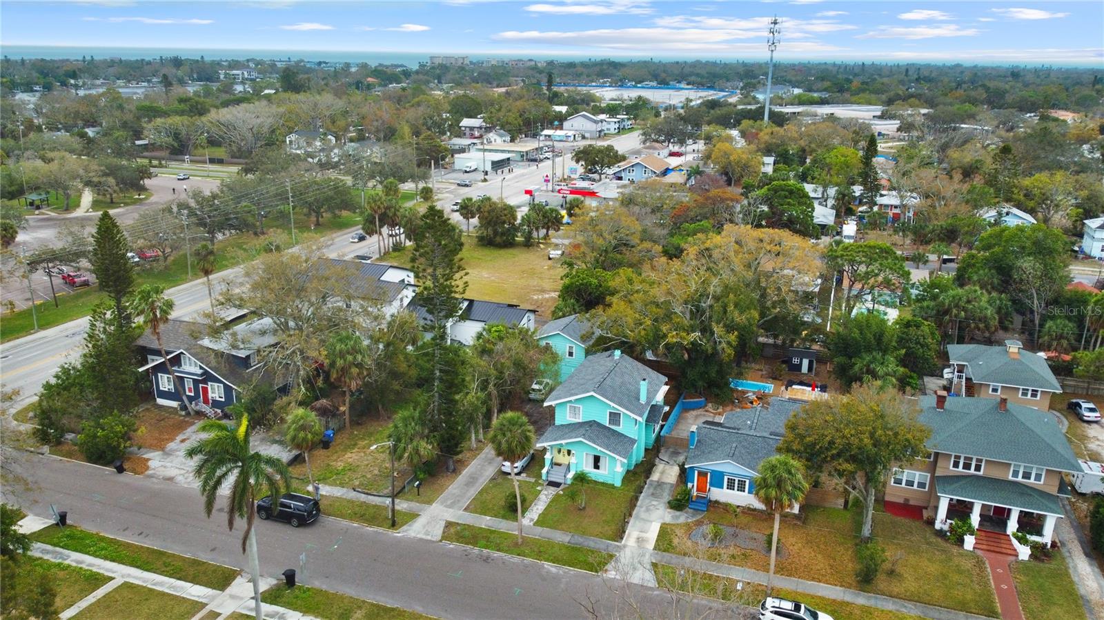 Image 45 of 59 For 626 37th Avenue S