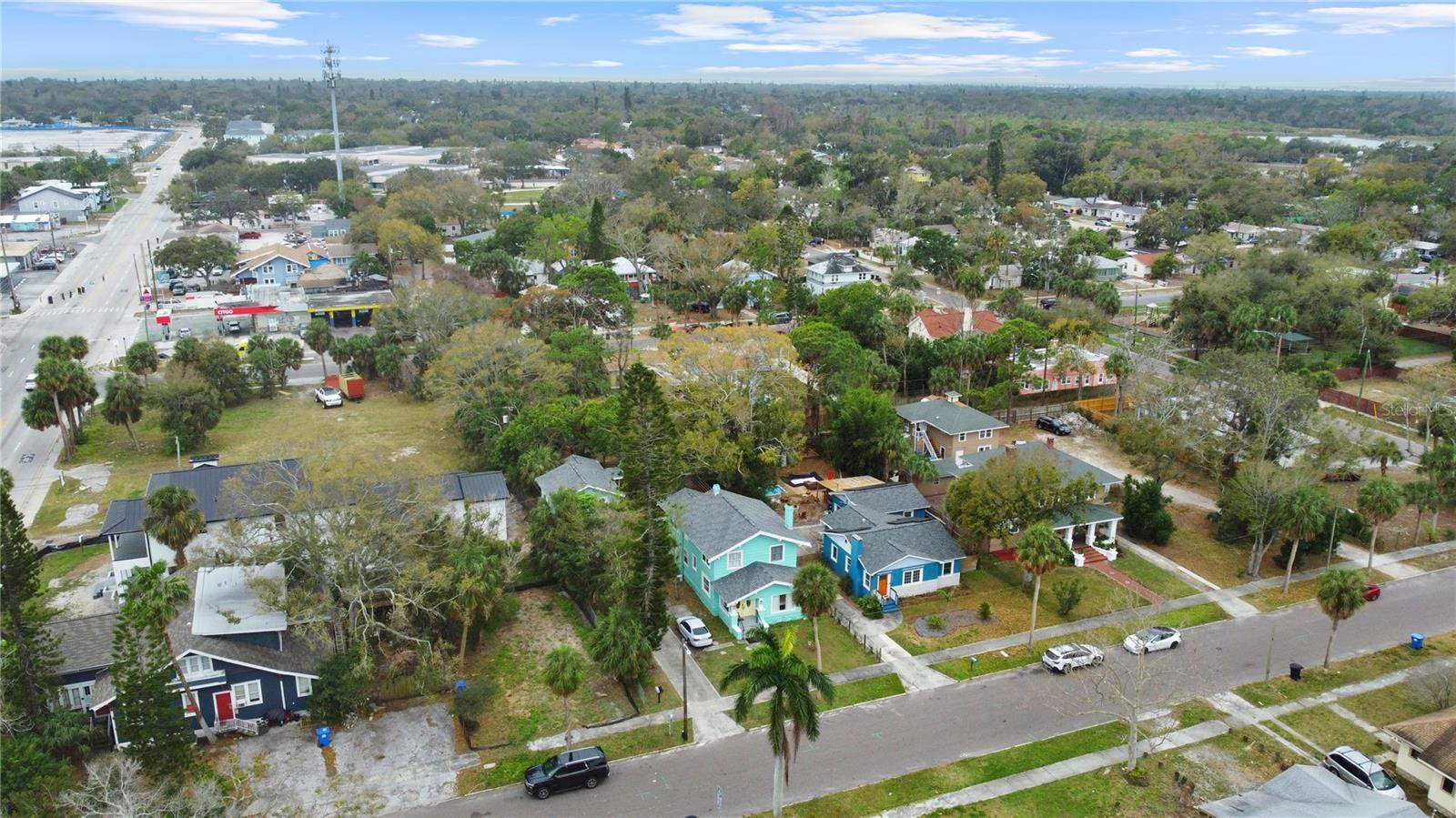 Image 47 of 59 For 626 37th Avenue S