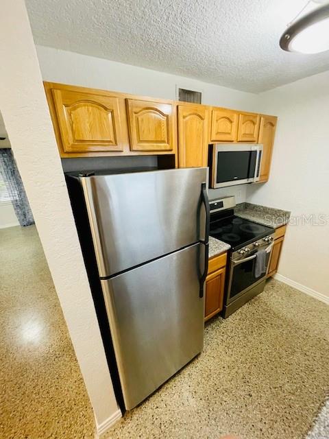 Image 12 of 26 For 212 Church Avenue 109