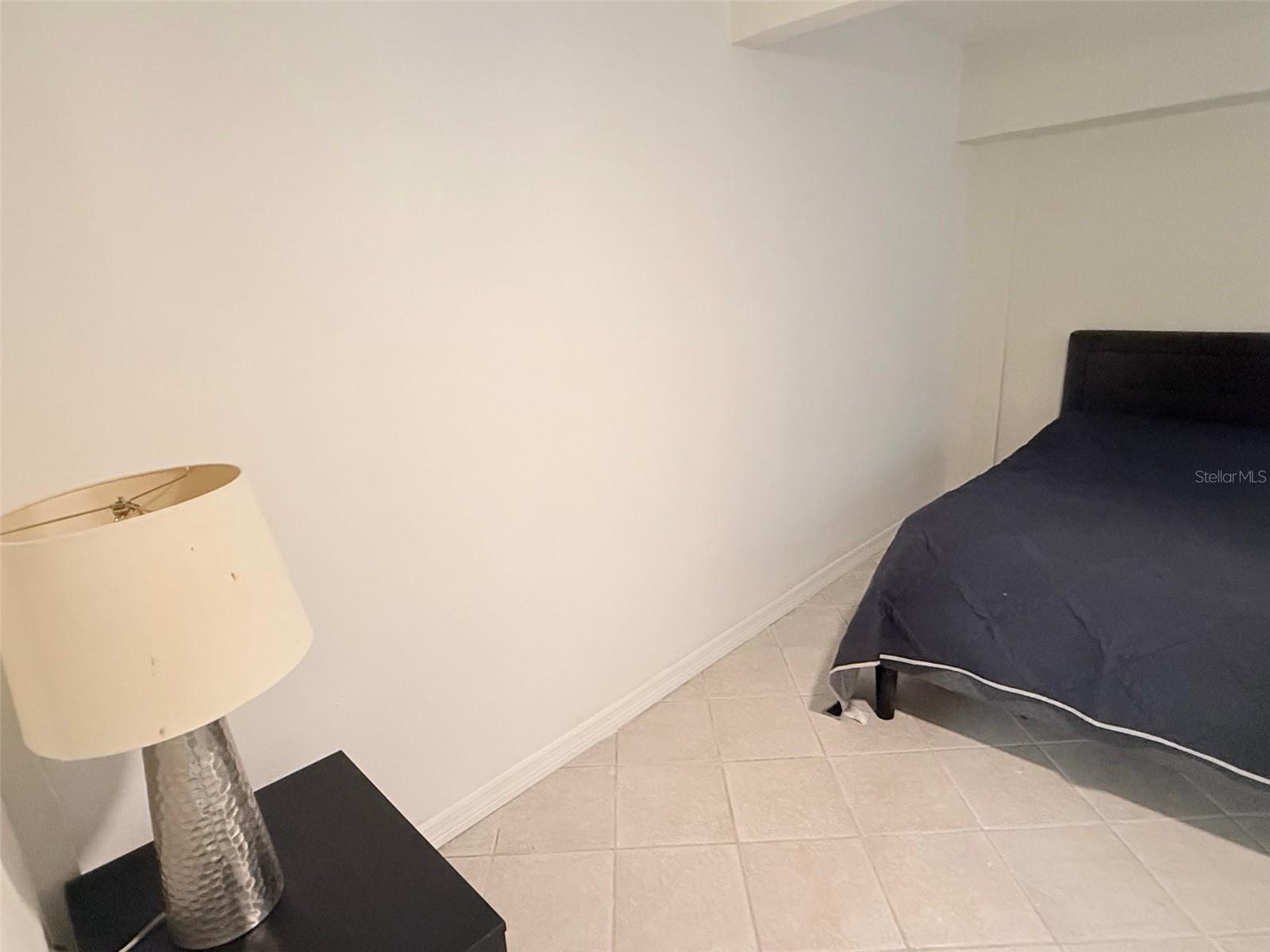 Image 11 of 16 For 707 40th Street W B