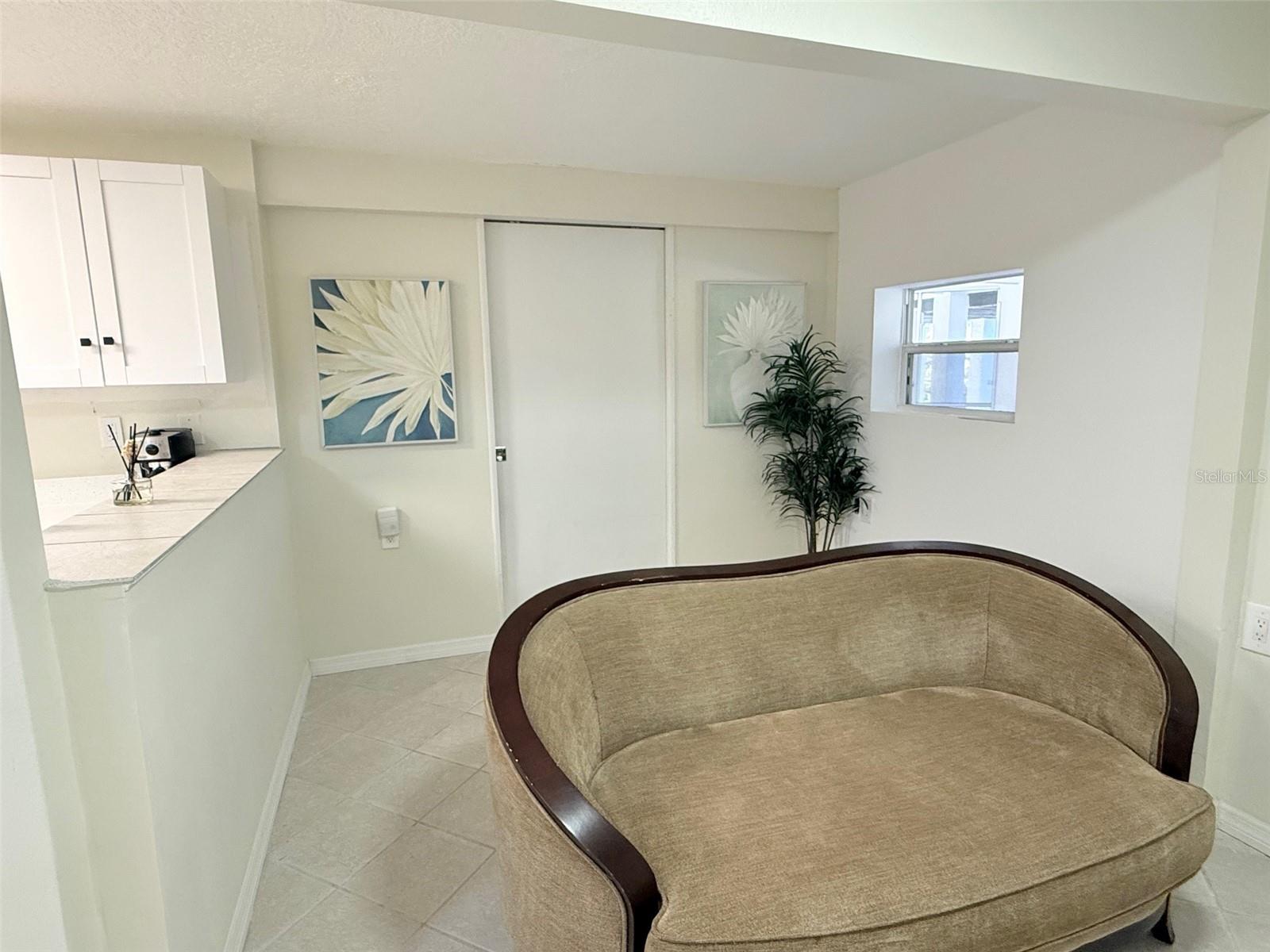 Image 4 of 16 For 707 40th Street W B