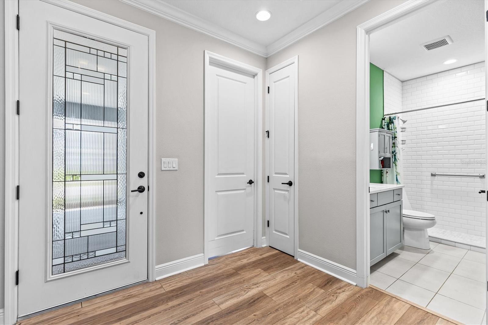 Image 10 of 67 For 5448 Wayfarer Avenue