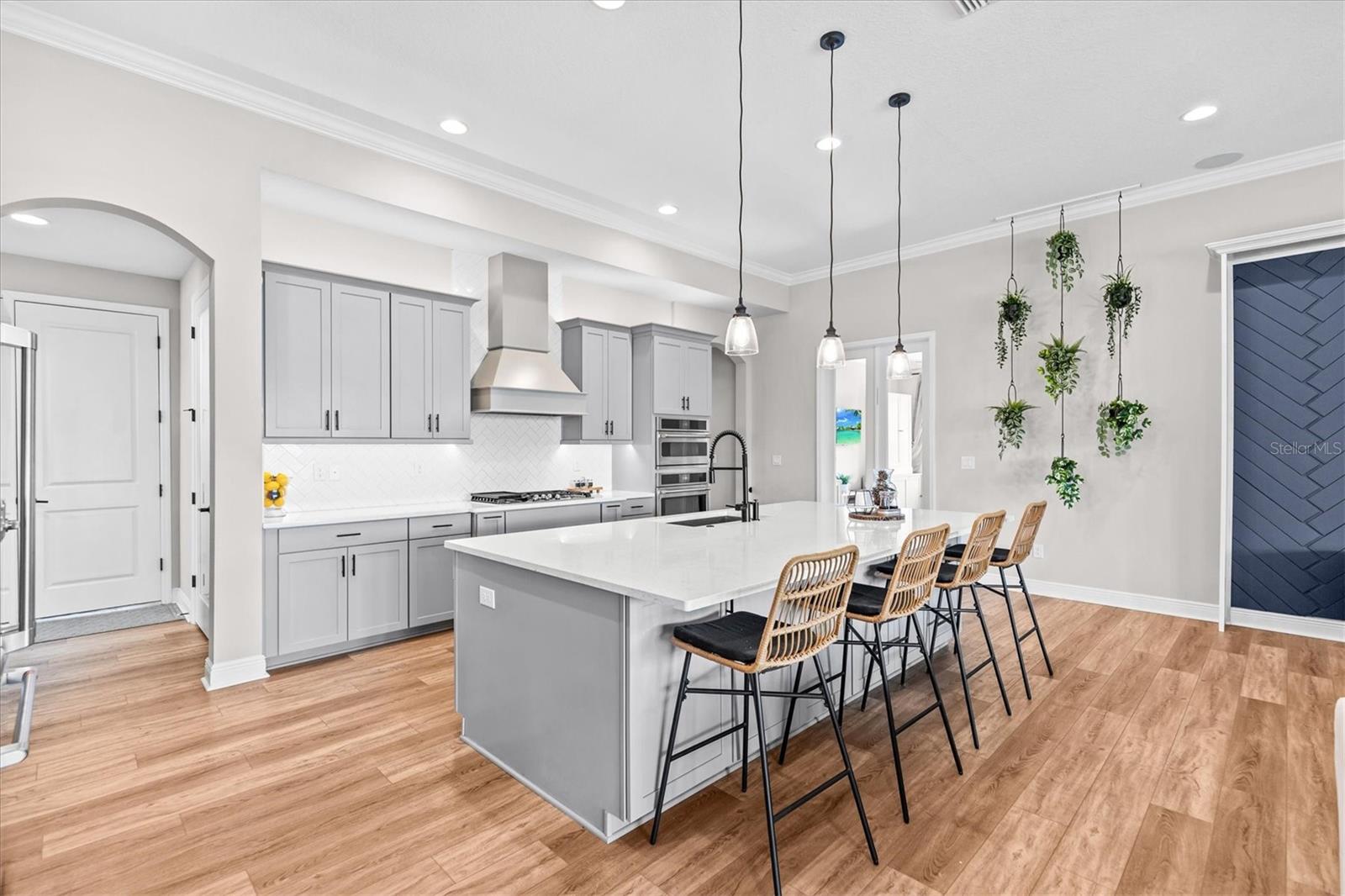 Image 19 of 67 For 5448 Wayfarer Avenue