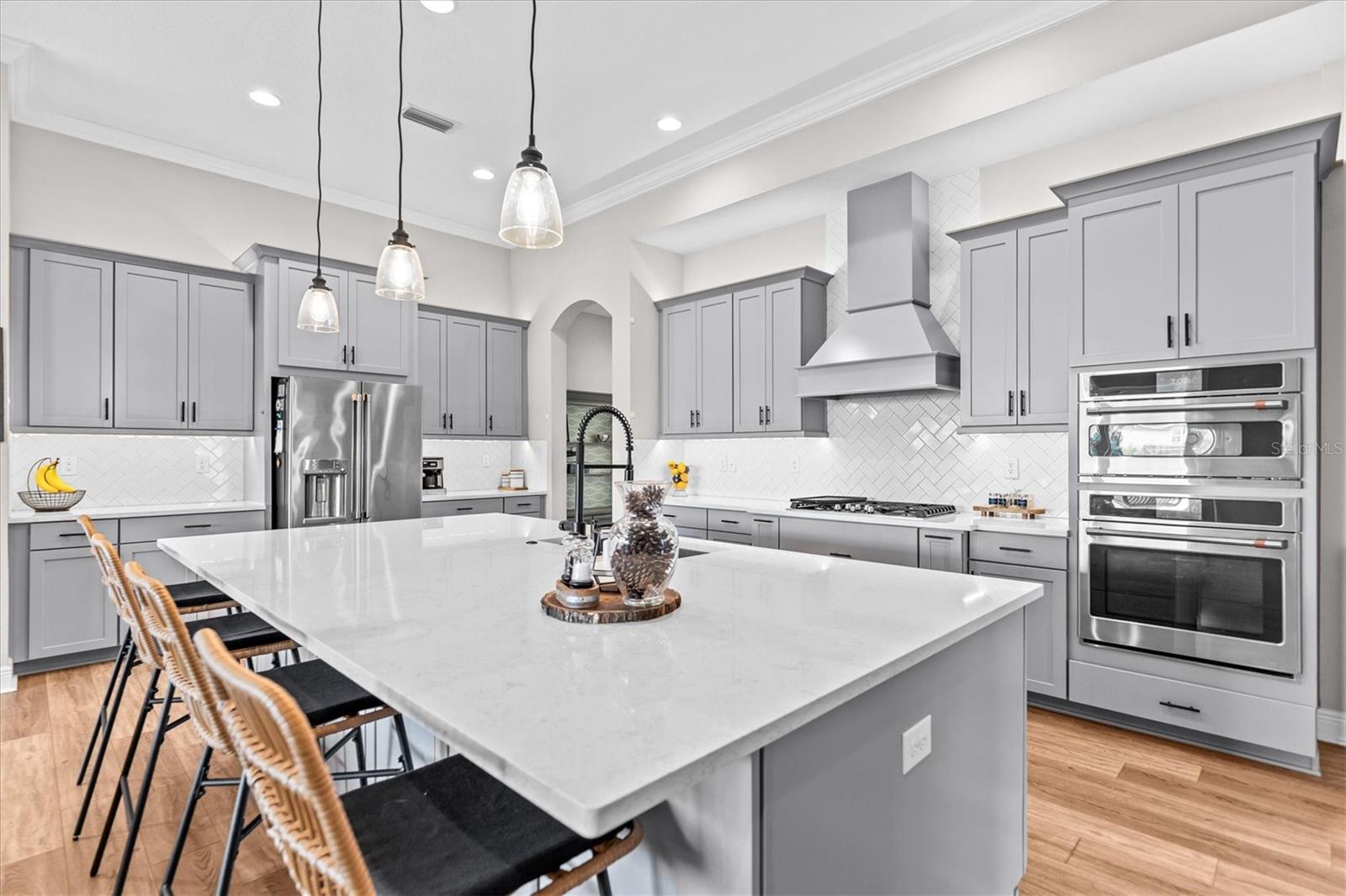 Image 23 of 67 For 5448 Wayfarer Avenue