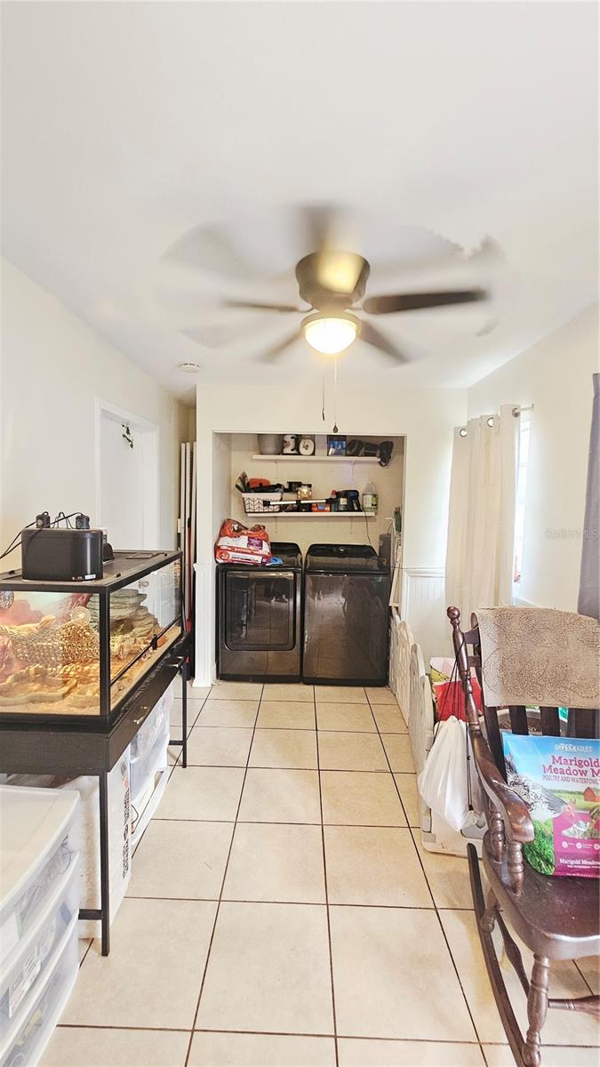 Image 7 of 16 For 3009 Willow Drive