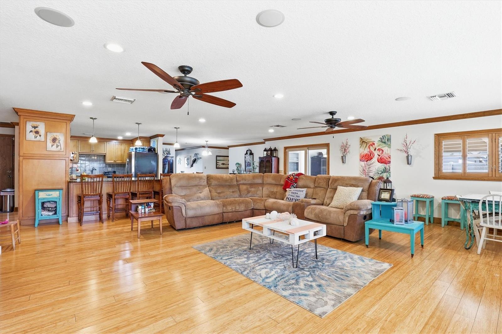 Image 11 of 45 For 807 Russell Drive