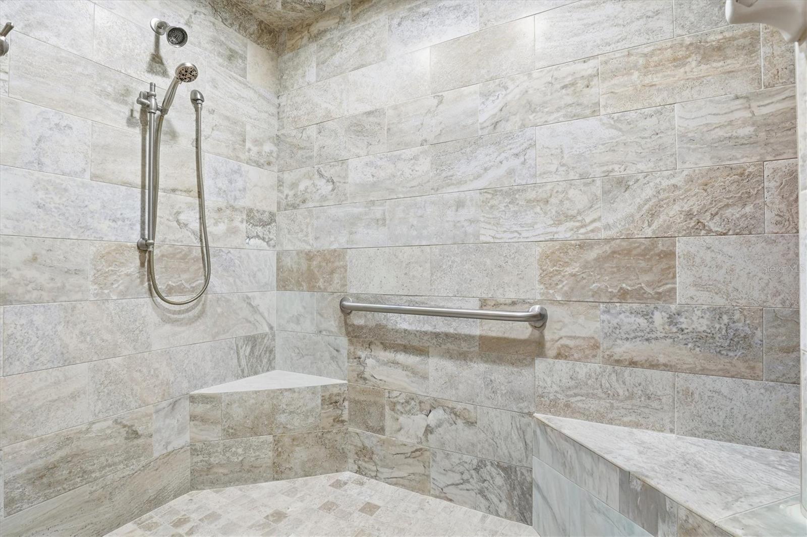 Image 29 of 45 For 807 Russell Drive