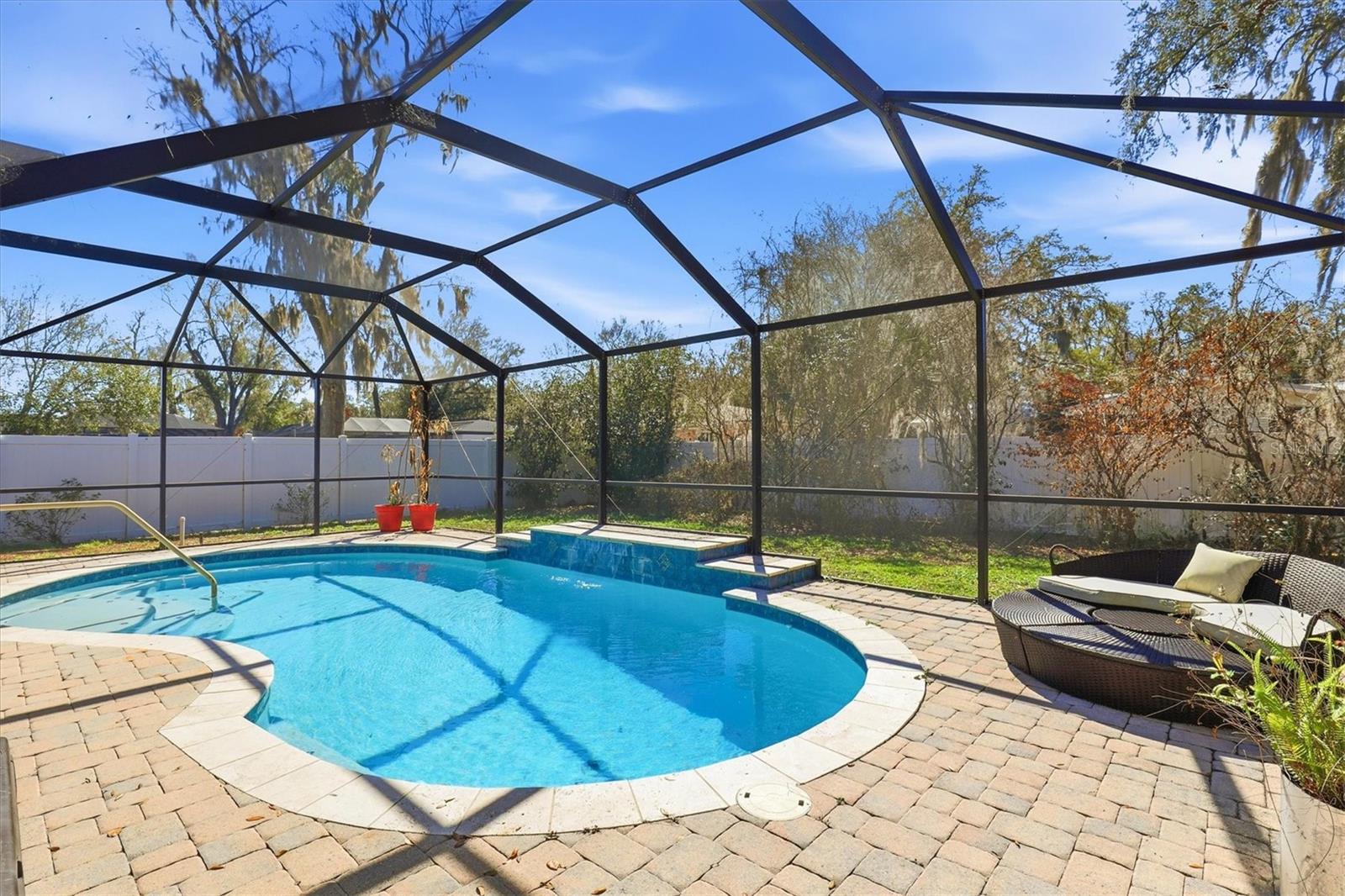 Image 34 of 45 For 807 Russell Drive