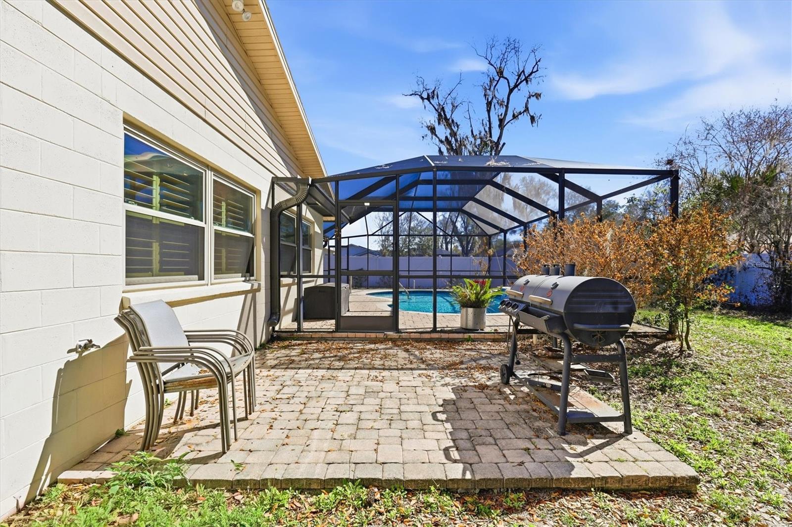 Image 40 of 45 For 807 Russell Drive