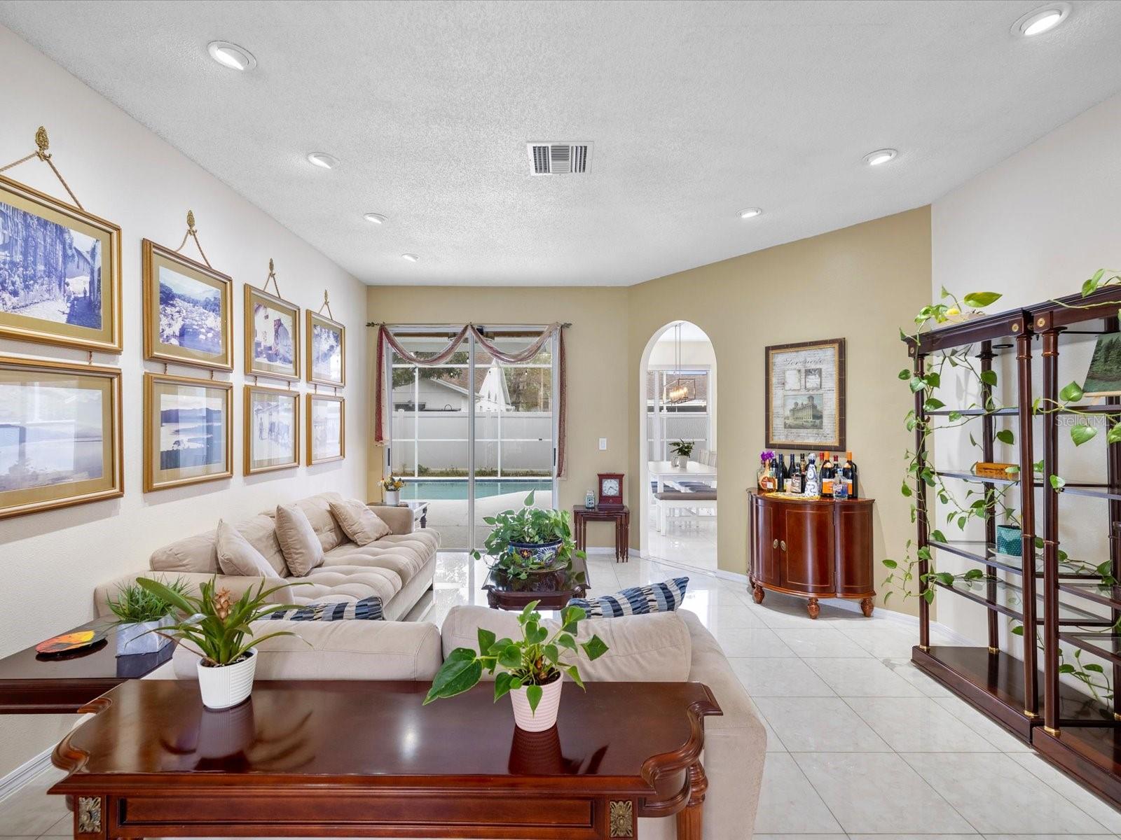 Image 4 of 71 For 11310 Glenmont Drive