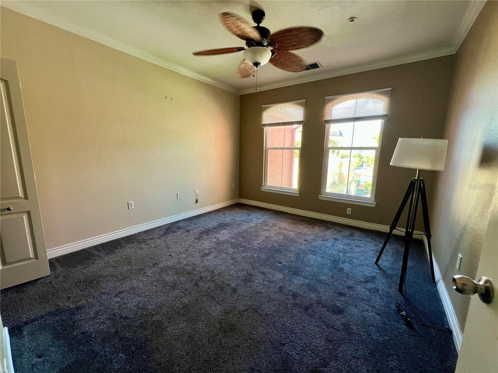 Image 9 of 12 For 2705 Via Murano  135