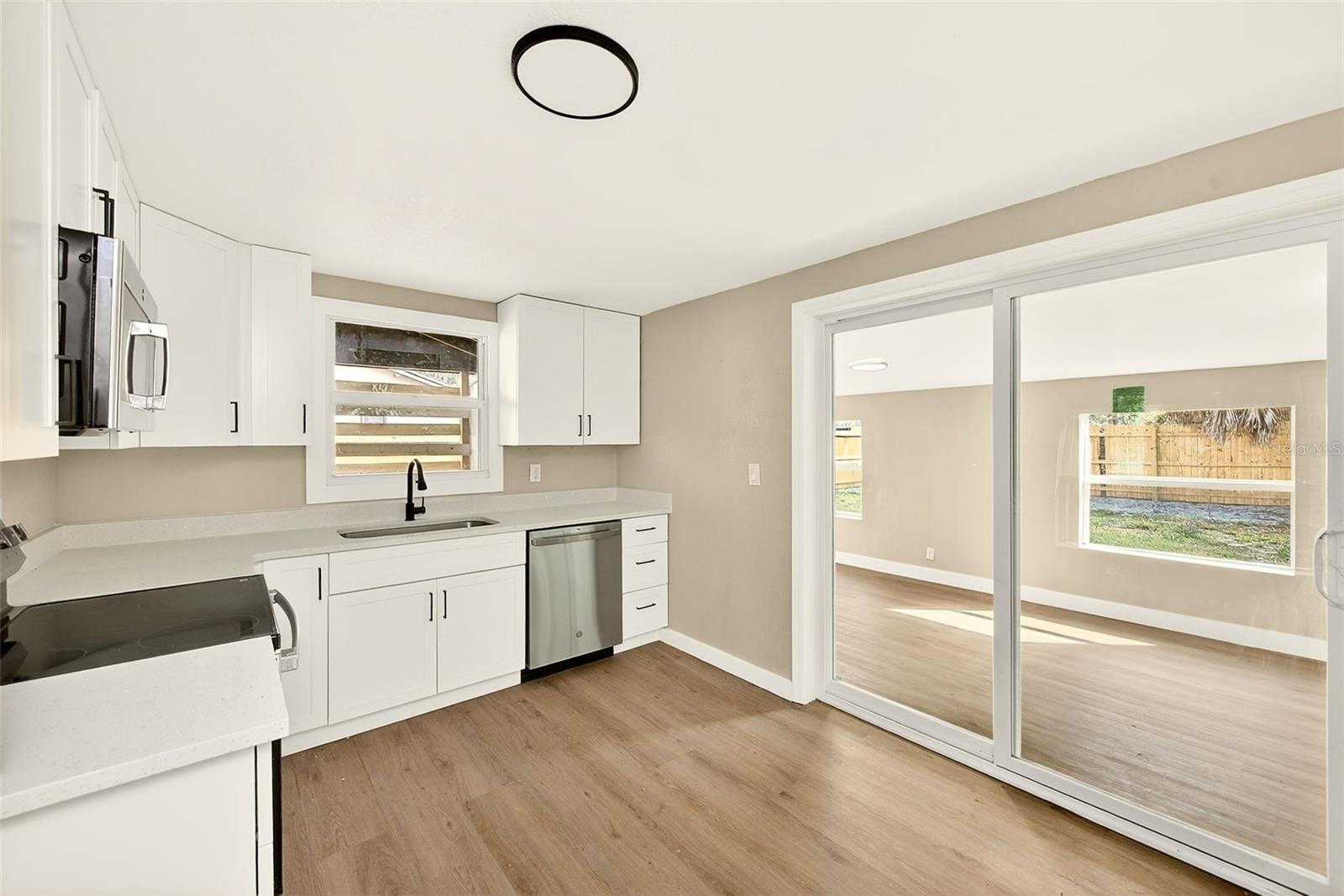 Image 7 of 31 For 3005 Cord Street