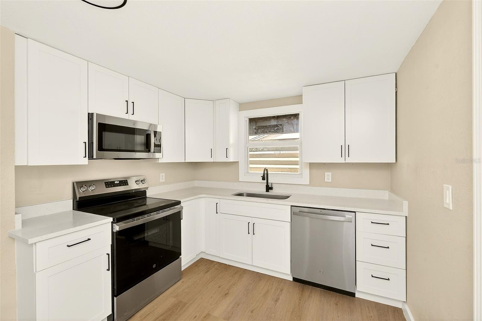 Image 8 of 31 For 3005 Cord Street