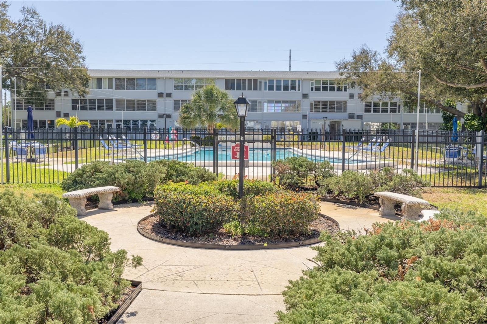 Image 24 of 34 For 1001 77th Avenue N 112