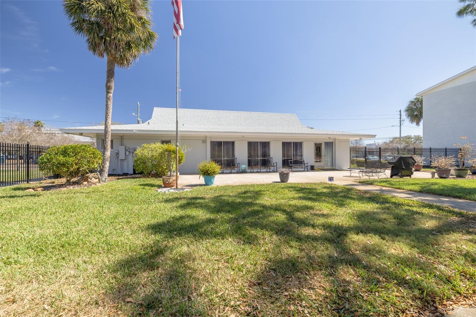 Image 25 of 34 For 1001 77th Avenue N 112