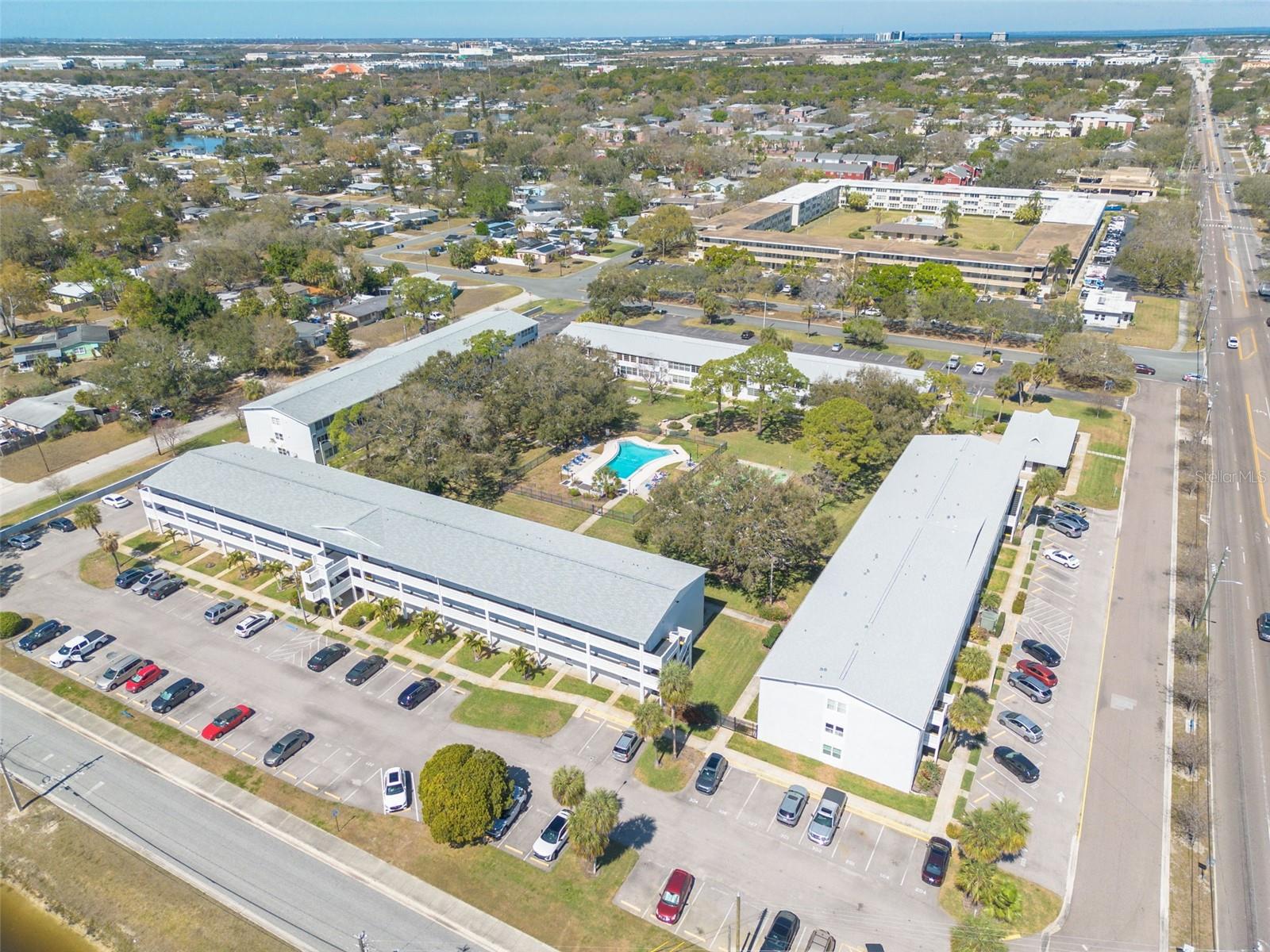 Image 30 of 34 For 1001 77th Avenue N 112