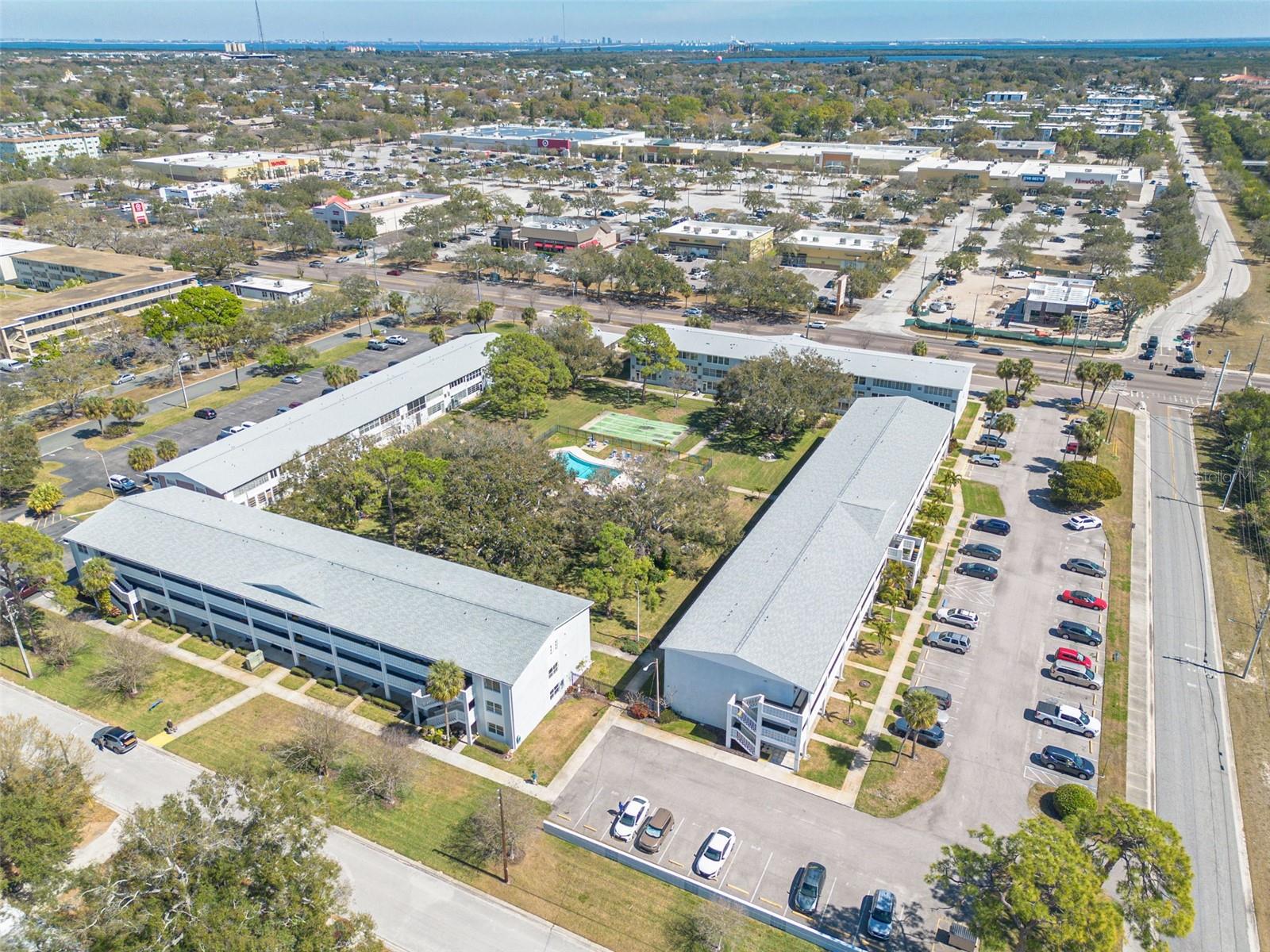 Image 32 of 34 For 1001 77th Avenue N 112