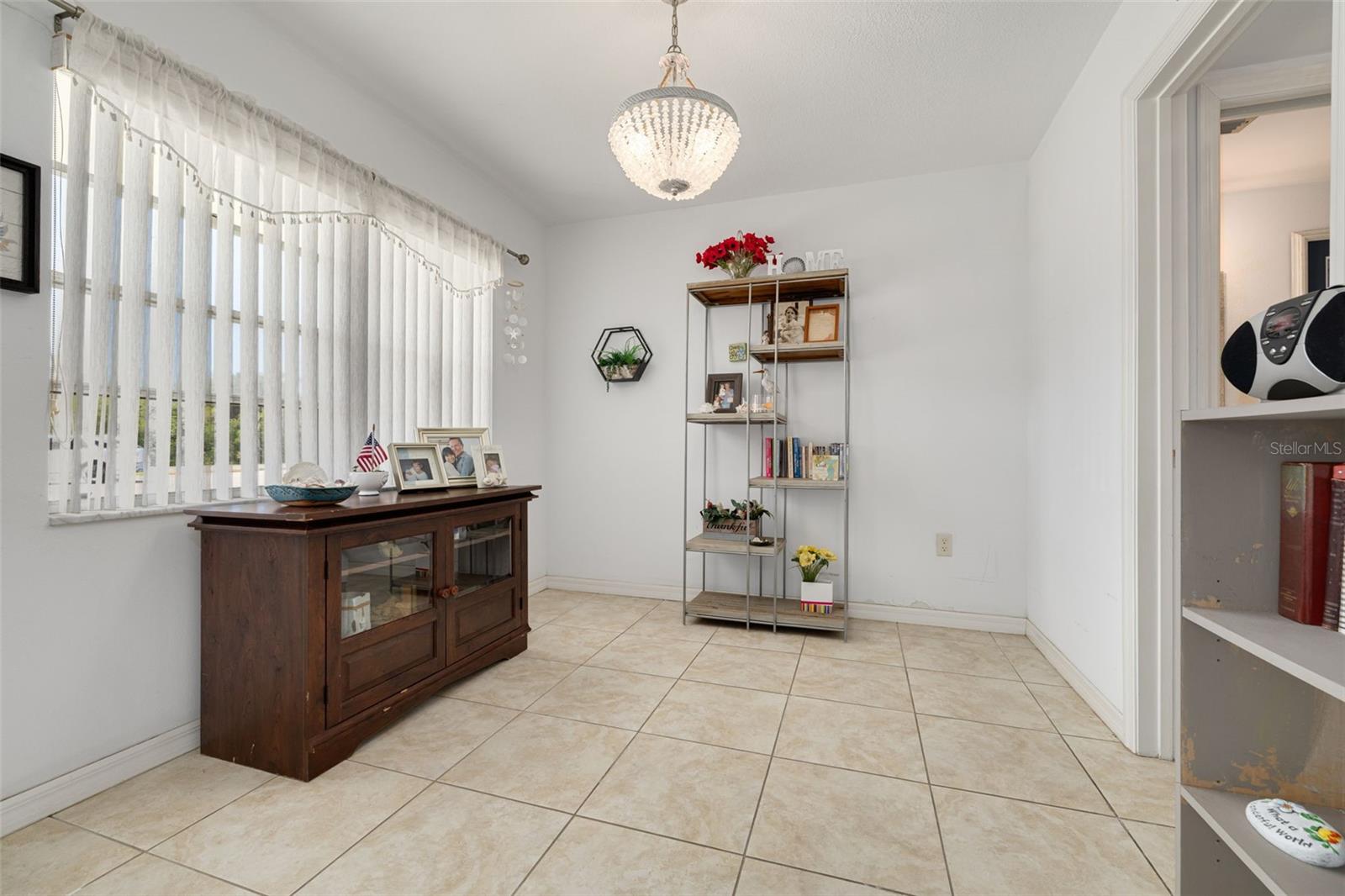 Image 9 of 34 For 1001 77th Avenue N 112