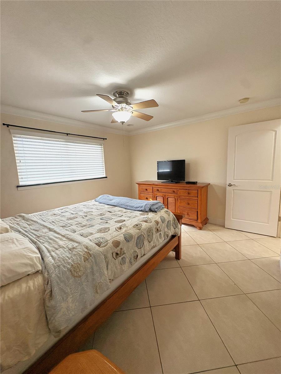 Image 24 of 40 For 11605 3rd Street E 306