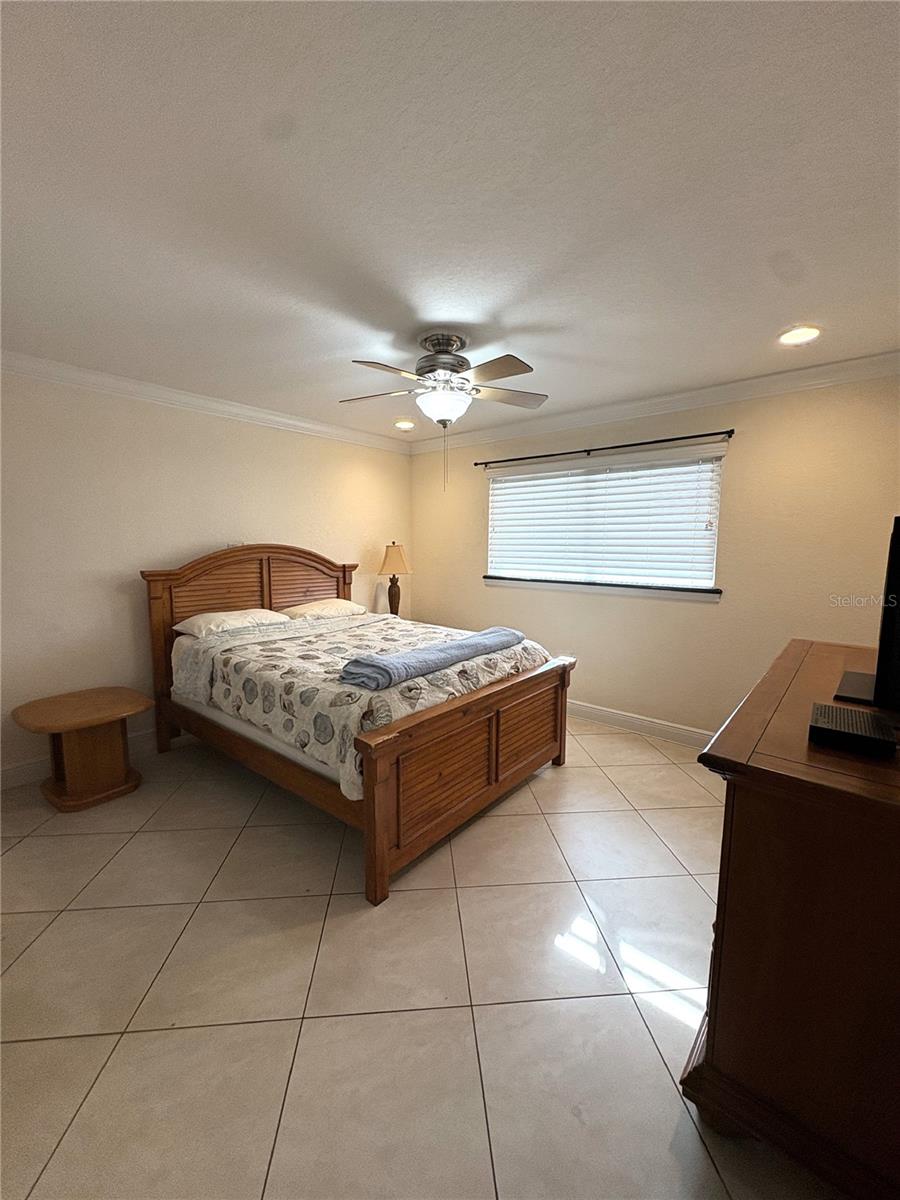 Image 27 of 40 For 11605 3rd Street E 306