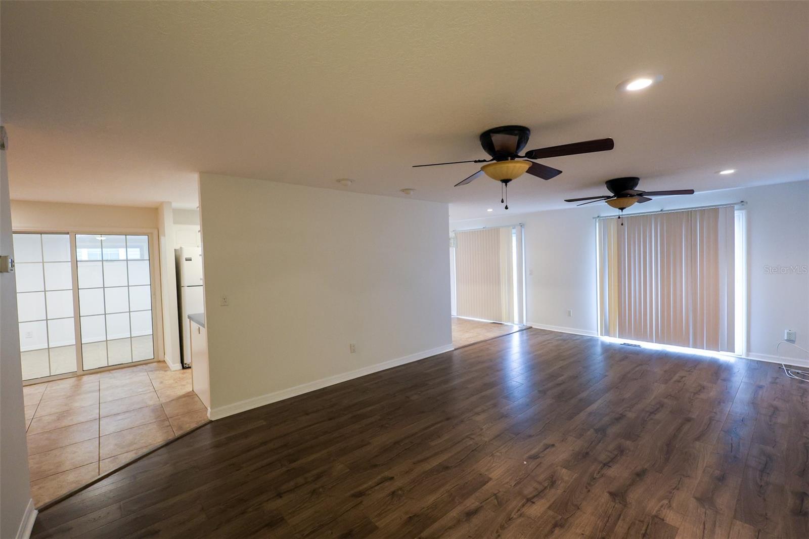 Image 9 of 31 For 248 Philadelphia Boulevard 55