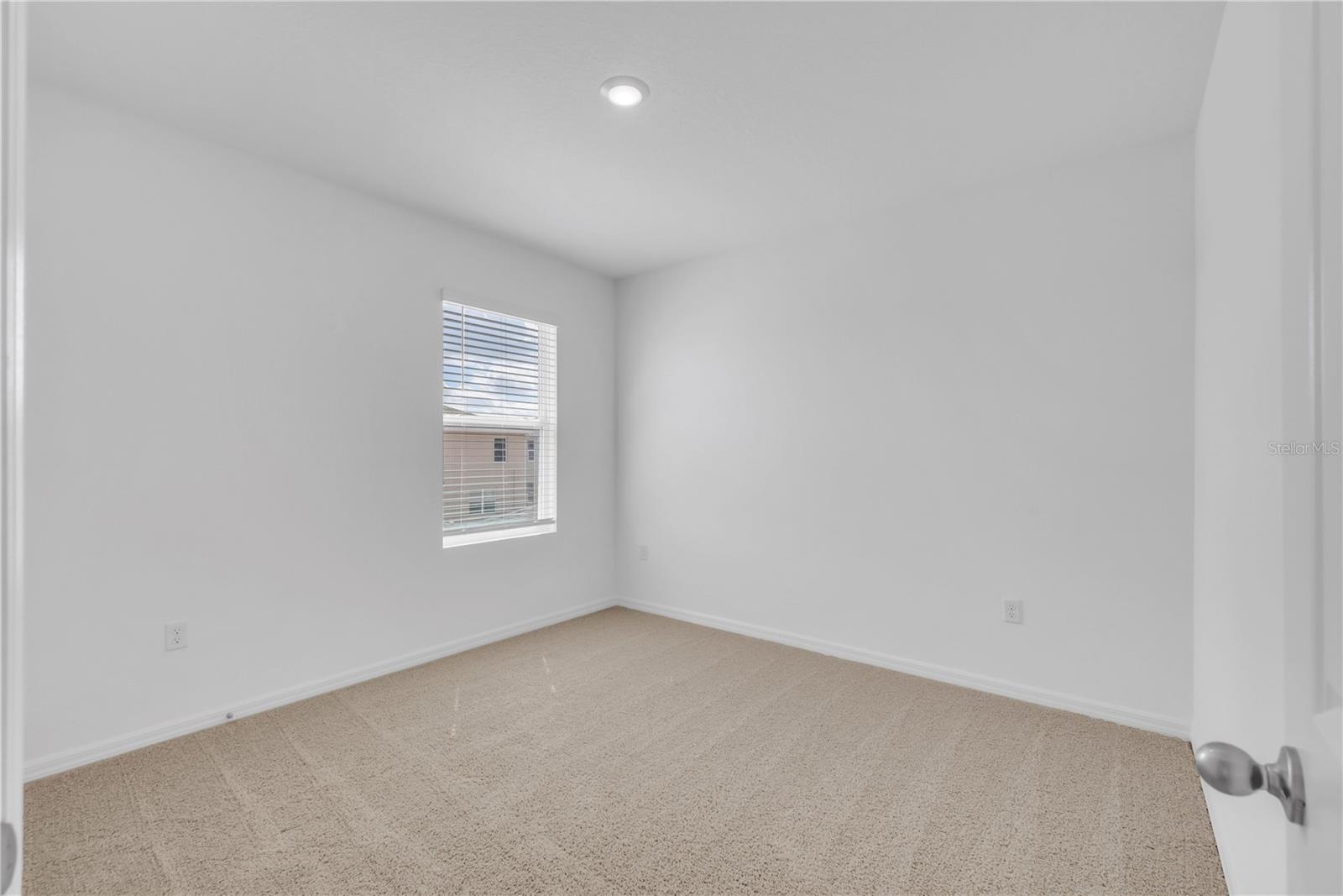 Image 19 of 33 For 32368 Evening Grove Court