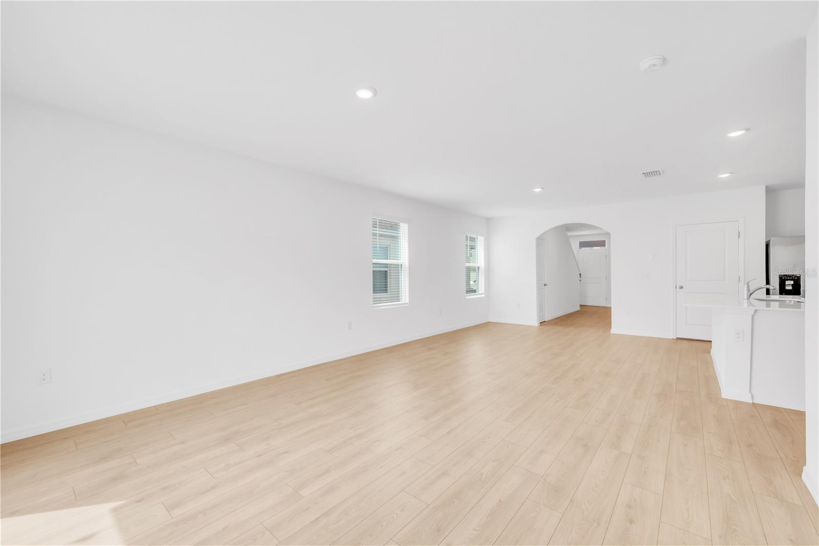 Image 24 of 33 For 32368 Evening Grove Court