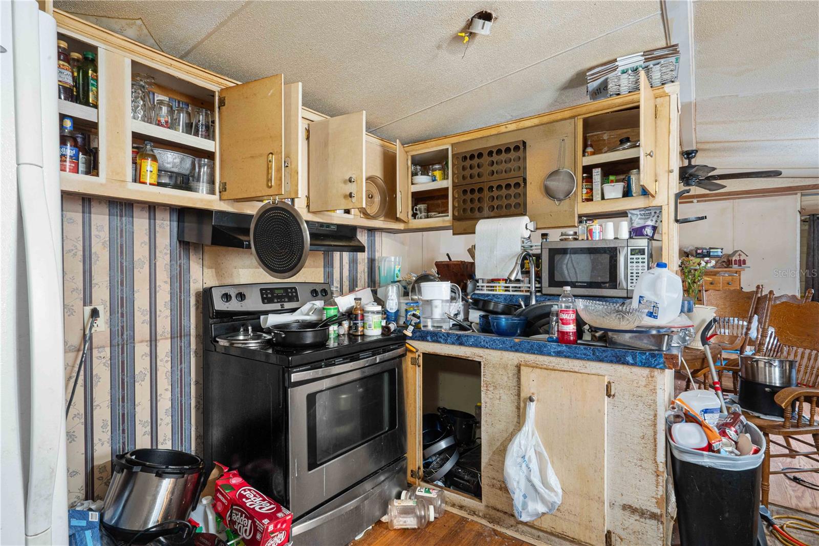 Image 4 of 36 For 3017 Ferris Drive