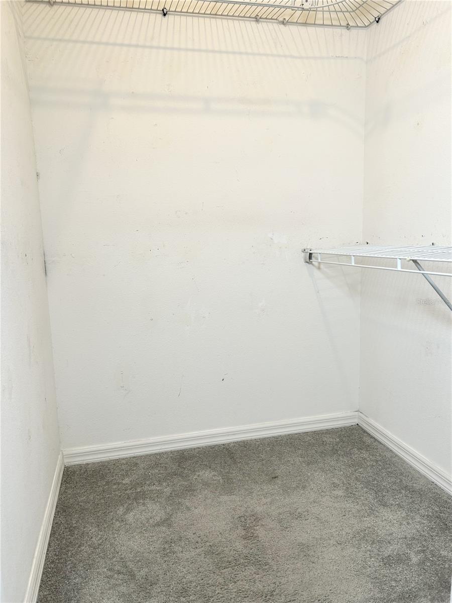 Image 10 of 19 For 4096 Thunderbird Avenue