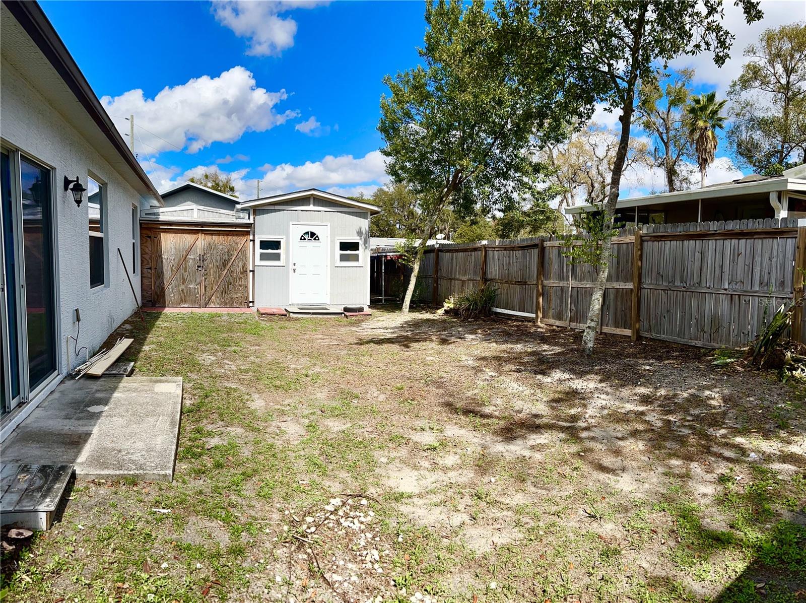 Image 19 of 19 For 4096 Thunderbird Avenue