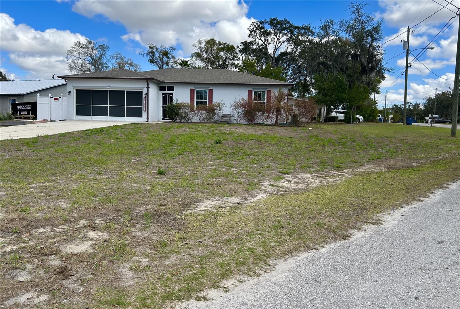 Image 4 of 19 For 4096 Thunderbird Avenue