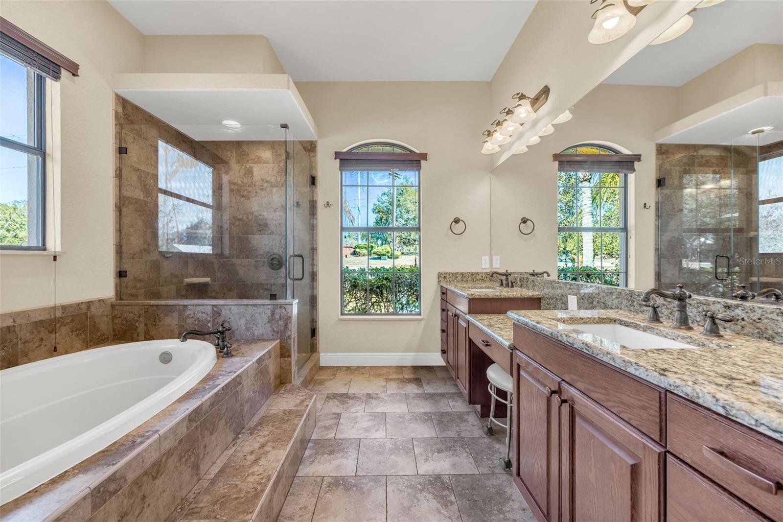 Image 26 of 86 For 13101 Shadow Run Boulevard