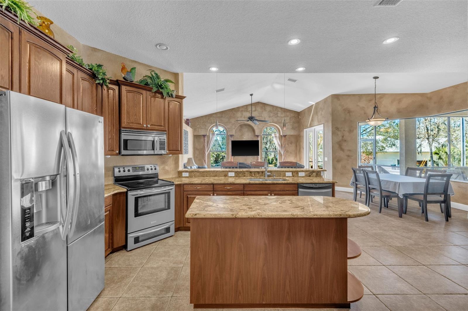 Image 34 of 86 For 13101 Shadow Run Boulevard