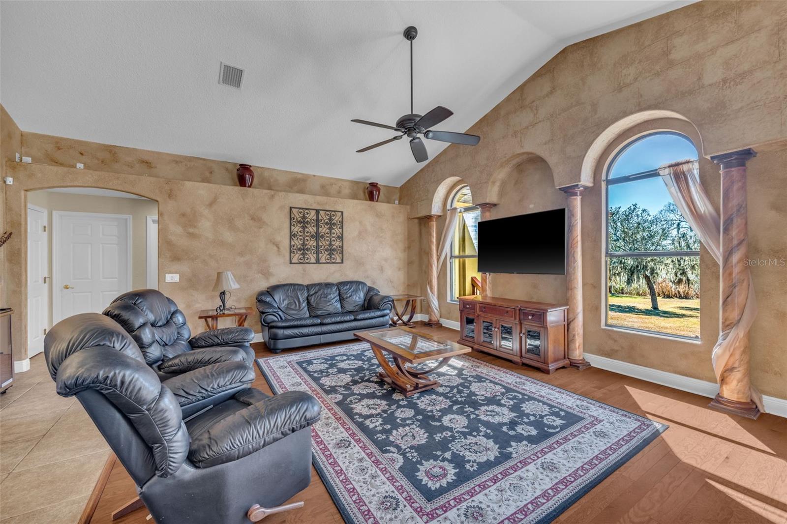 Image 40 of 86 For 13101 Shadow Run Boulevard