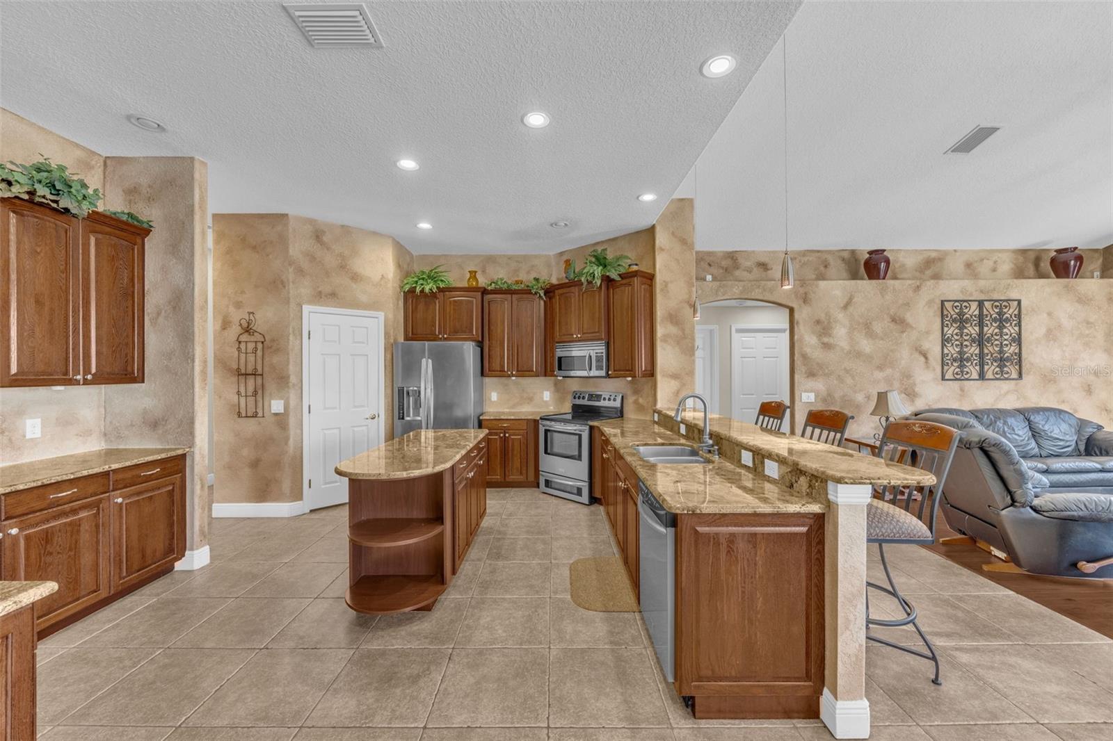 Image 85 of 86 For 13101 Shadow Run Boulevard