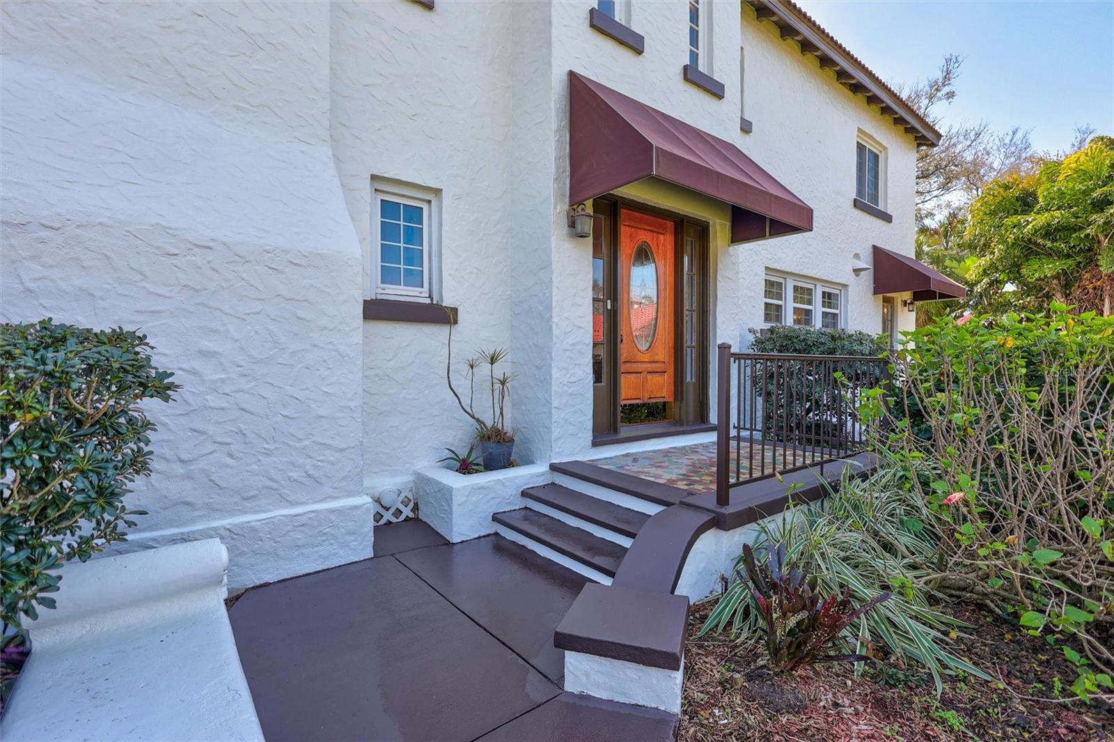 Image 24 of 76 For 120 Park Street N