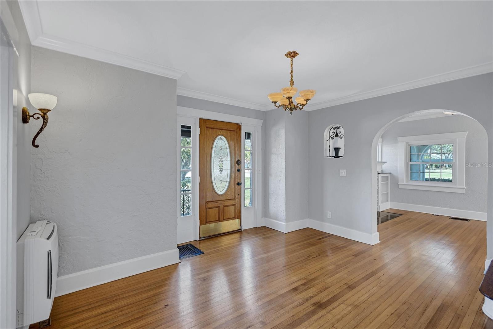 Image 25 of 76 For 120 Park Street N