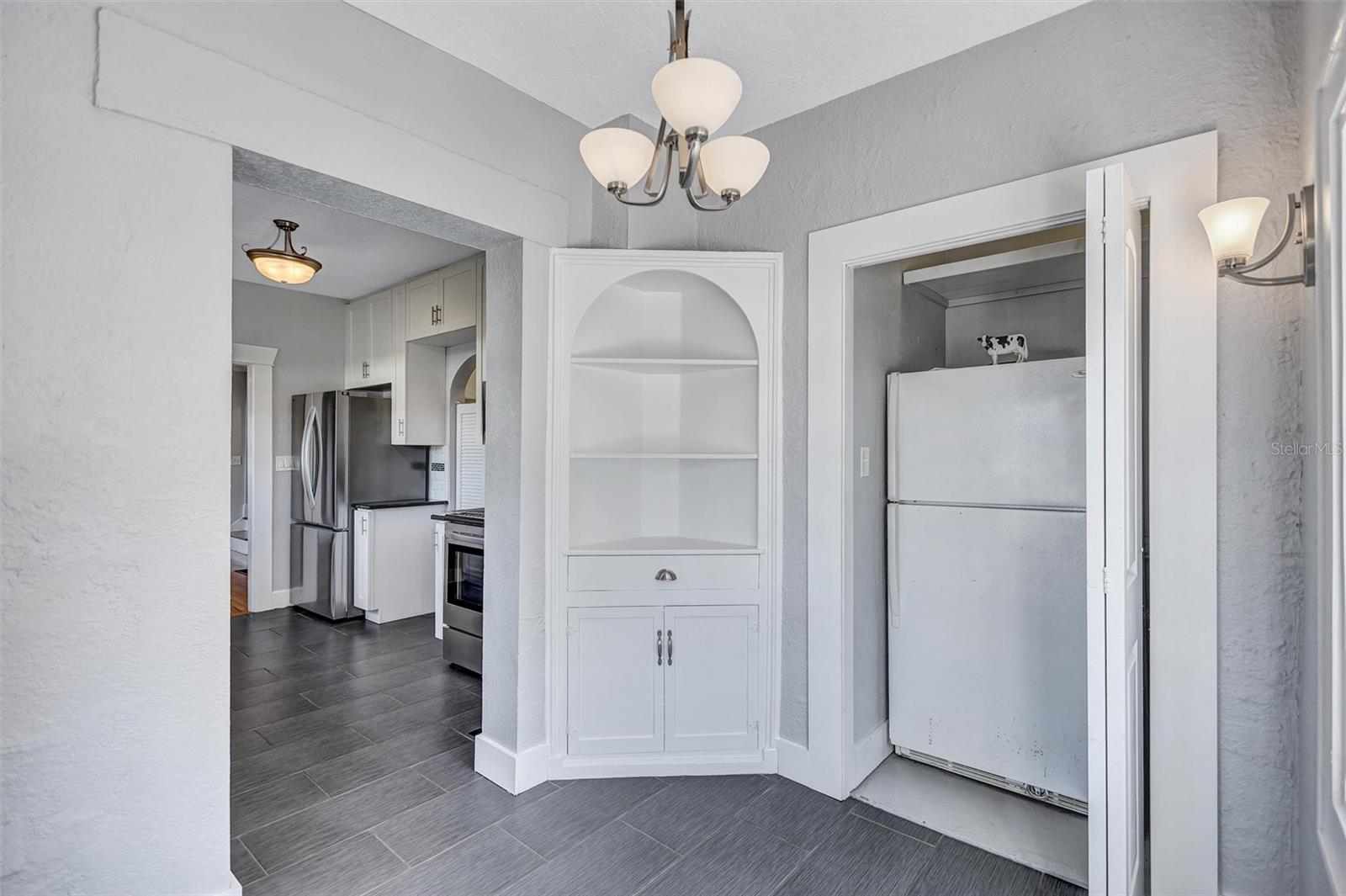 Image 35 of 76 For 120 Park Street N